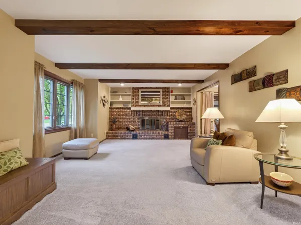 $399,900 | 416 Hawthorne Place, Auburn, IN 46706