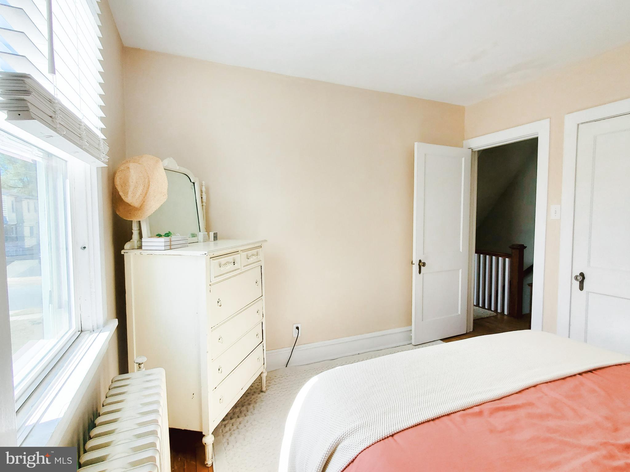 9 West Garrison Road Brookhaven, PA 19015 - Photo 25 of 44 Bedroom 1