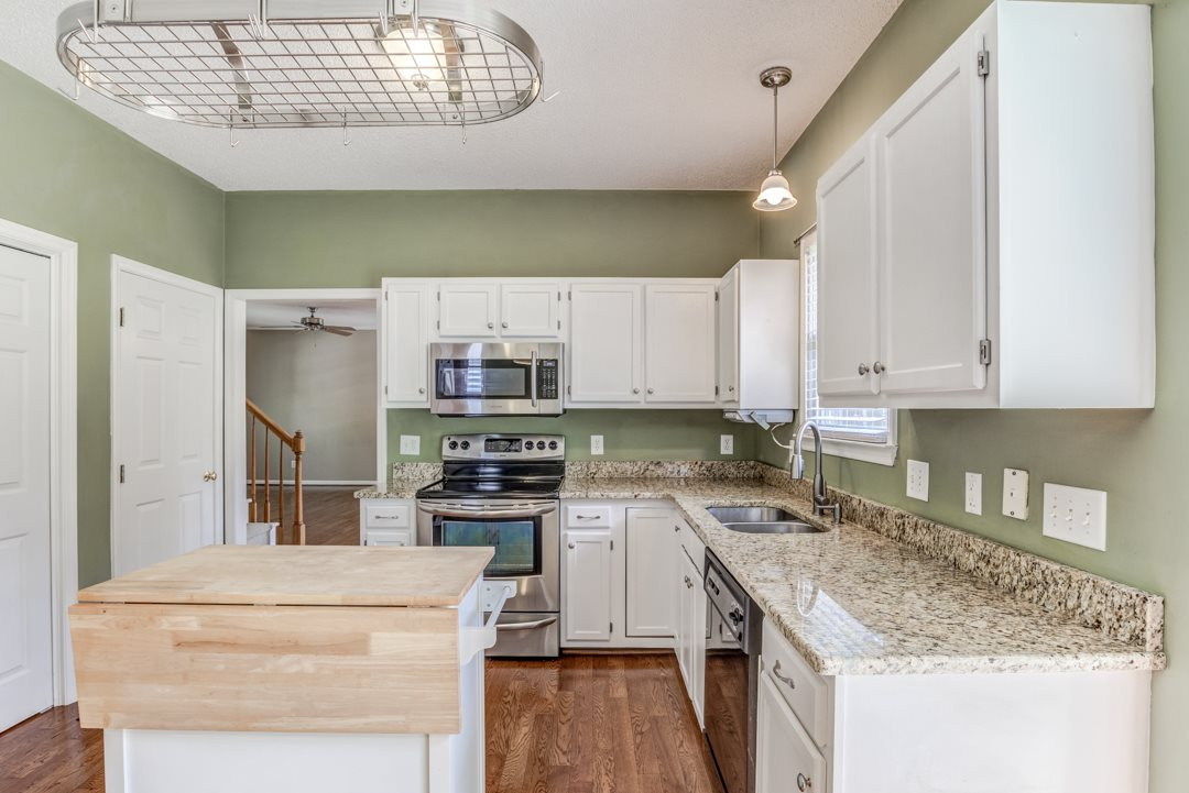 12401 Harcourt Drive Raleigh, NC 27613 - Photo 14 of 30 Photo 14