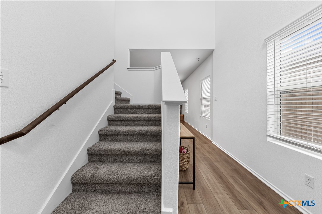 129 Rowdy Yates Way Jarrell, TX 76537 - Photo 24 of 41 a view of entryway