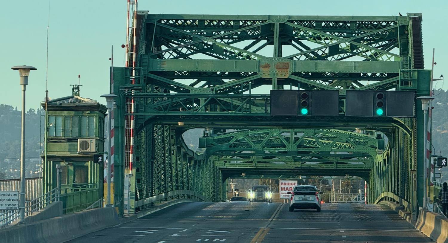 405 Sentinel Drive Alameda, CA 94501 - Photo 2 of 29 city view