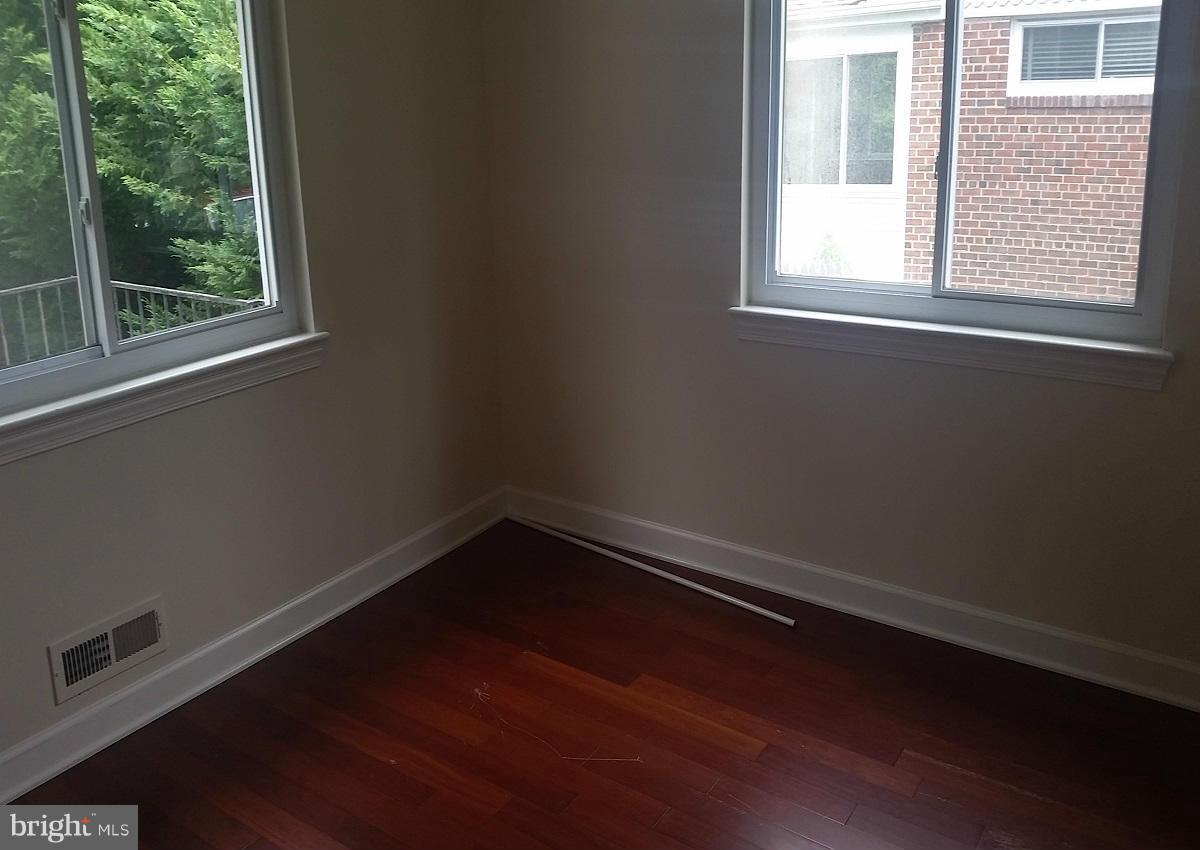 1521 Forest Glen Road Silver Spring, MD 20910 - Photo 4 of 7 Bedroom
