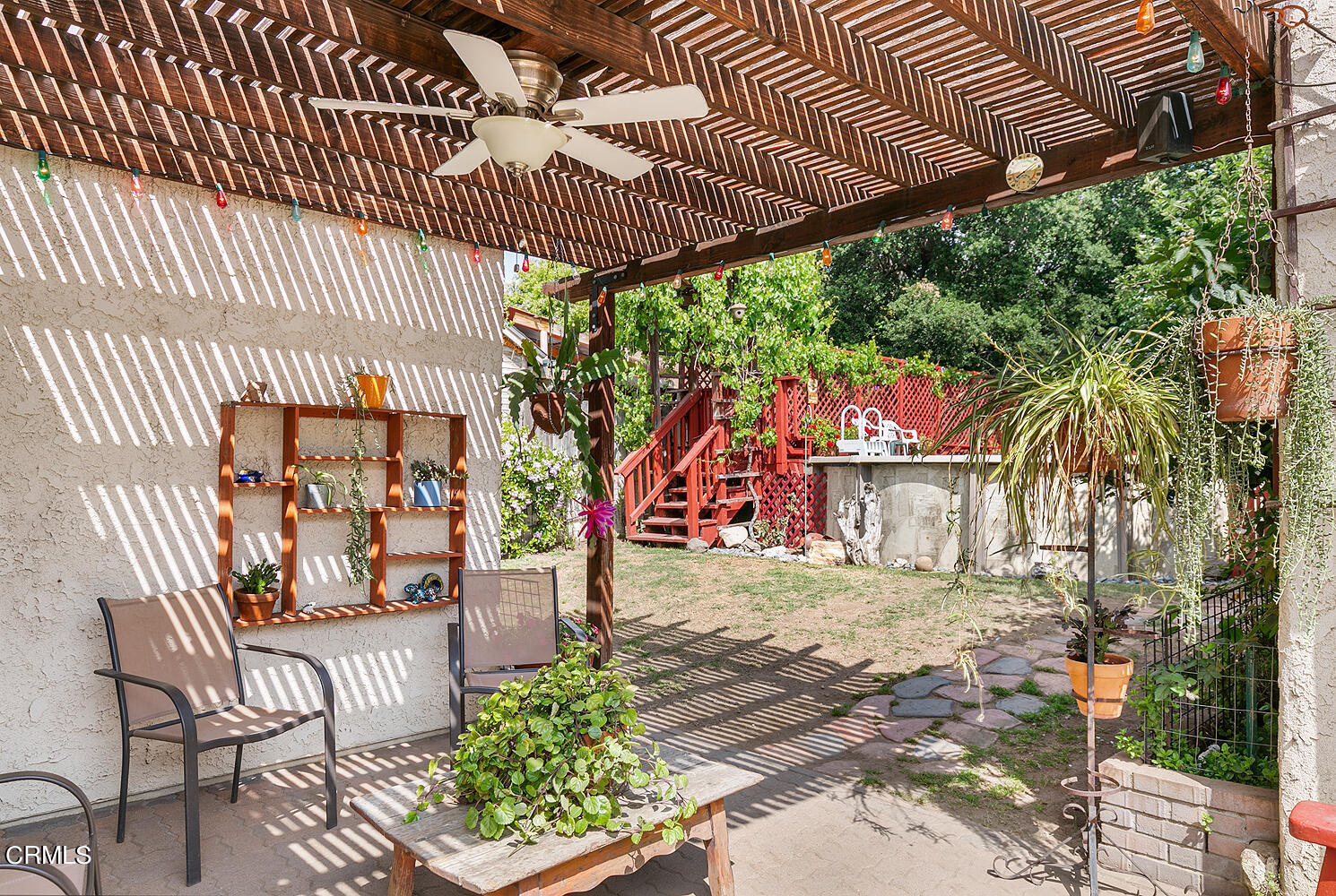 2023 Queensberry Road Pasadena, CA 91104 - Photo 24 of 26 a view of outdoor space and deck