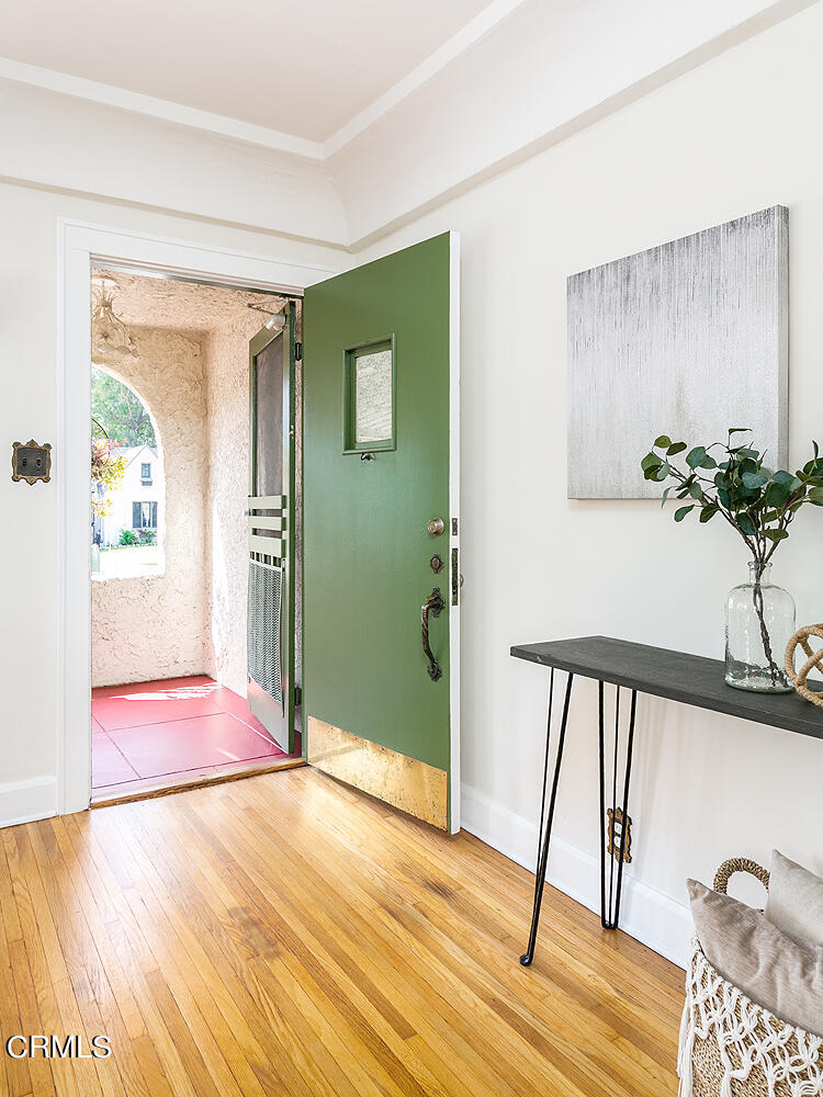 2023 Queensberry Road Pasadena, CA 91104 - Photo 6 of 26 a view of entryway with wooden floor