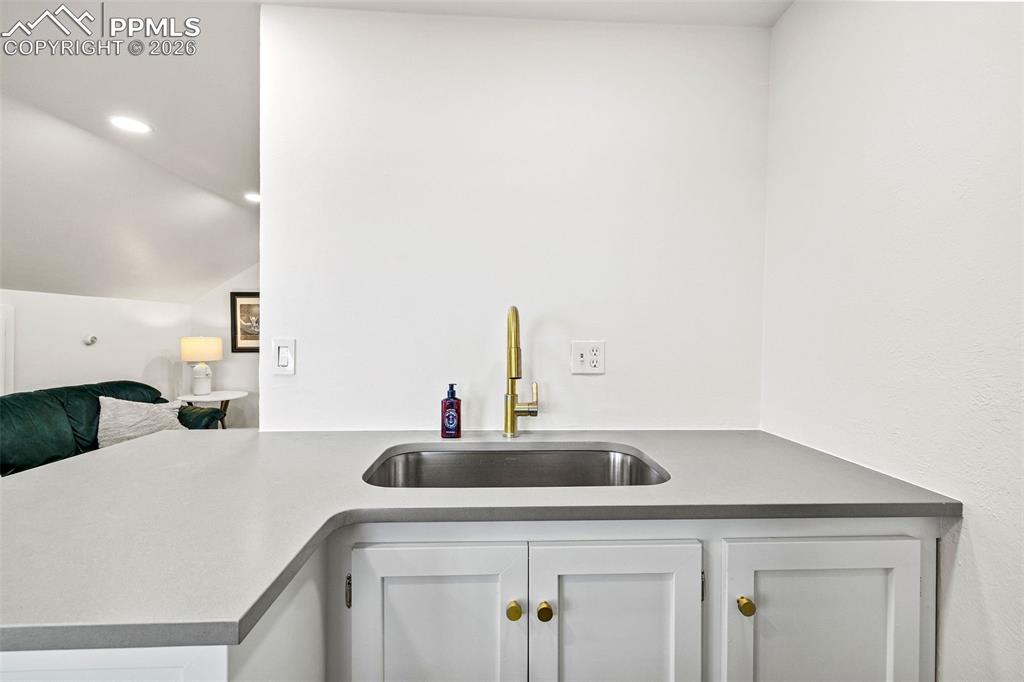 2 Cresta Road Colorado Springs, CO 80906 - Photo 27 of 33 a close view of sink and tap