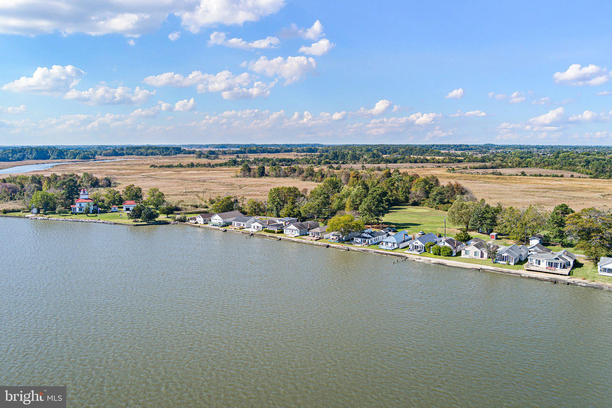 9 South New Road Middletown, DE 19709 - Photo 38 of 41 a view of a city and an ocean view
