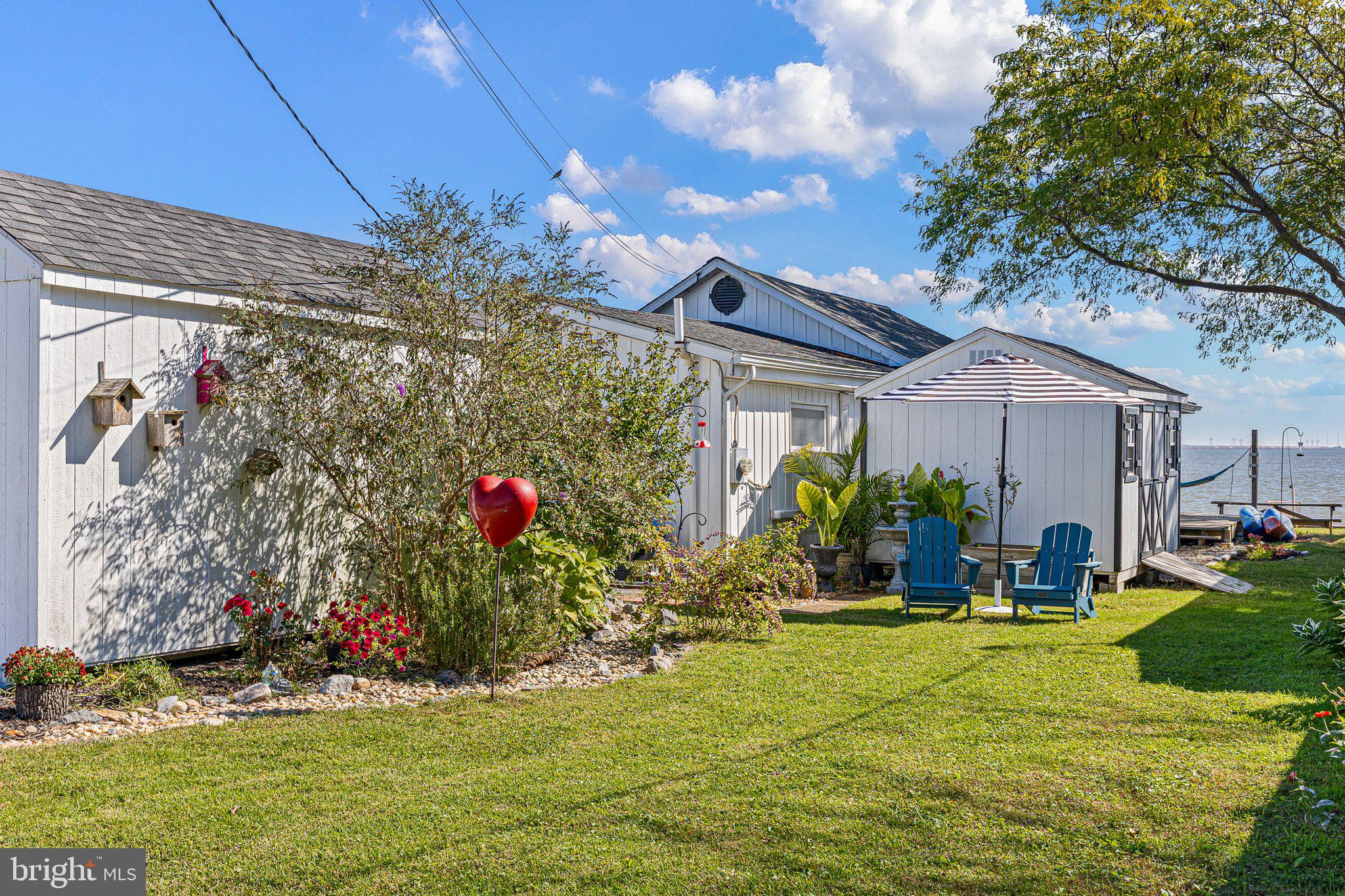 9 South New Road Middletown, DE 19709 - Photo 5 of 41 a view of a house with a yard