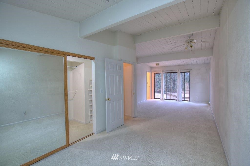 17312 Southeast May Valley Road Renton, WA 98059 - Photo 11 of 15 Gallery Image 11