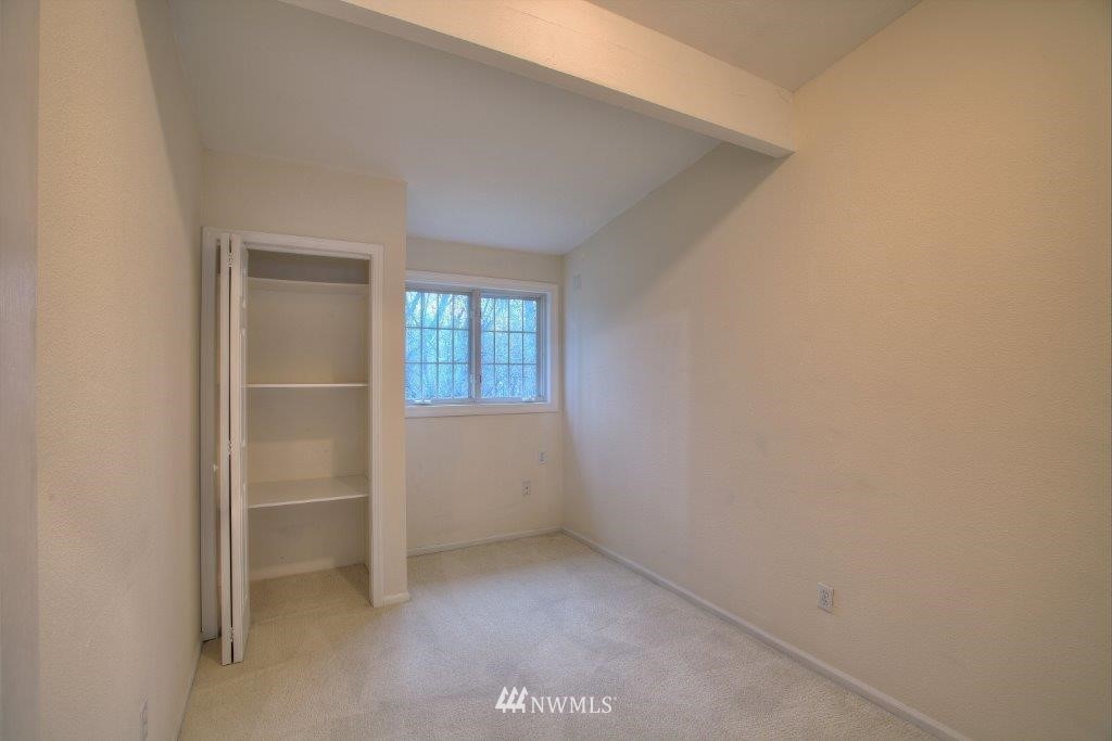 17312 Southeast May Valley Road Renton, WA 98059 - Photo 14 of 15 Gallery Image 14