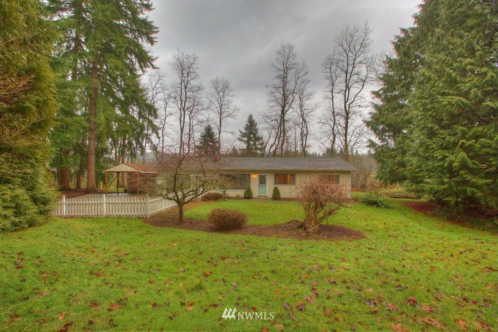17312 Southeast May Valley Road Renton, WA 98059 - Photo 3 of 15 Gallery Image 3
