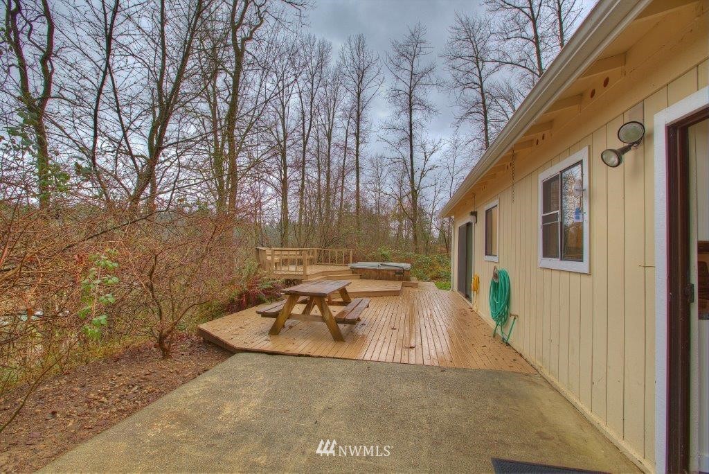 17312 Southeast May Valley Road Renton, WA 98059 - Photo 5 of 15 Gallery Image 5