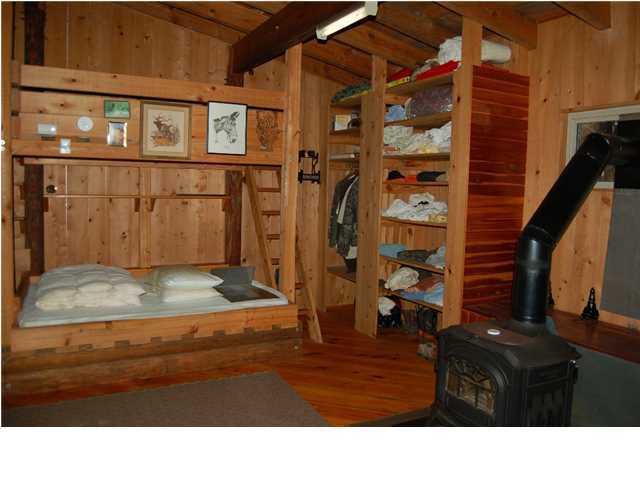 601 Fire Lane Road Holt, FL 32564 - Photo 6 of 19 Gallery Image 6