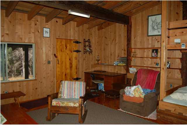601 Fire Lane Road Holt, FL 32564 - Photo 8 of 19 Gallery Image 8