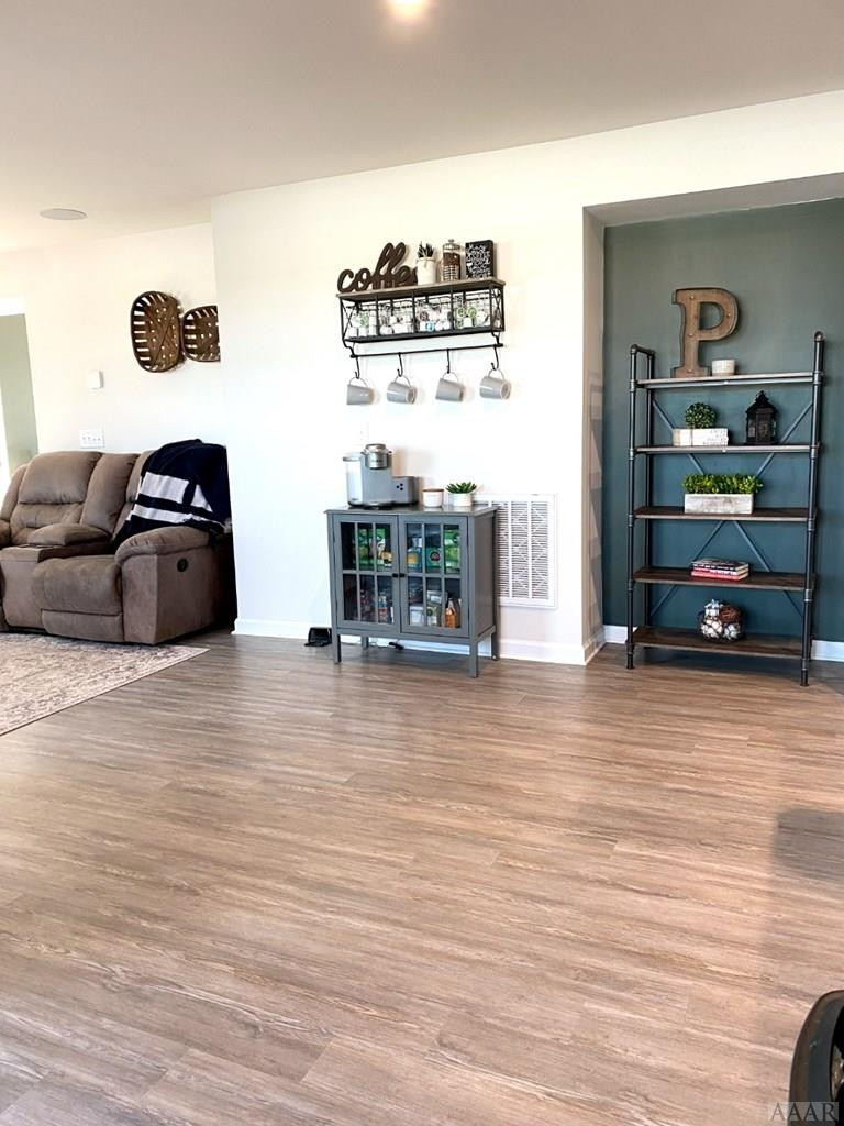 212 Sunny Lake Road Moyock, NC 27958 - Photo 5 of 19 Gallery Image 5