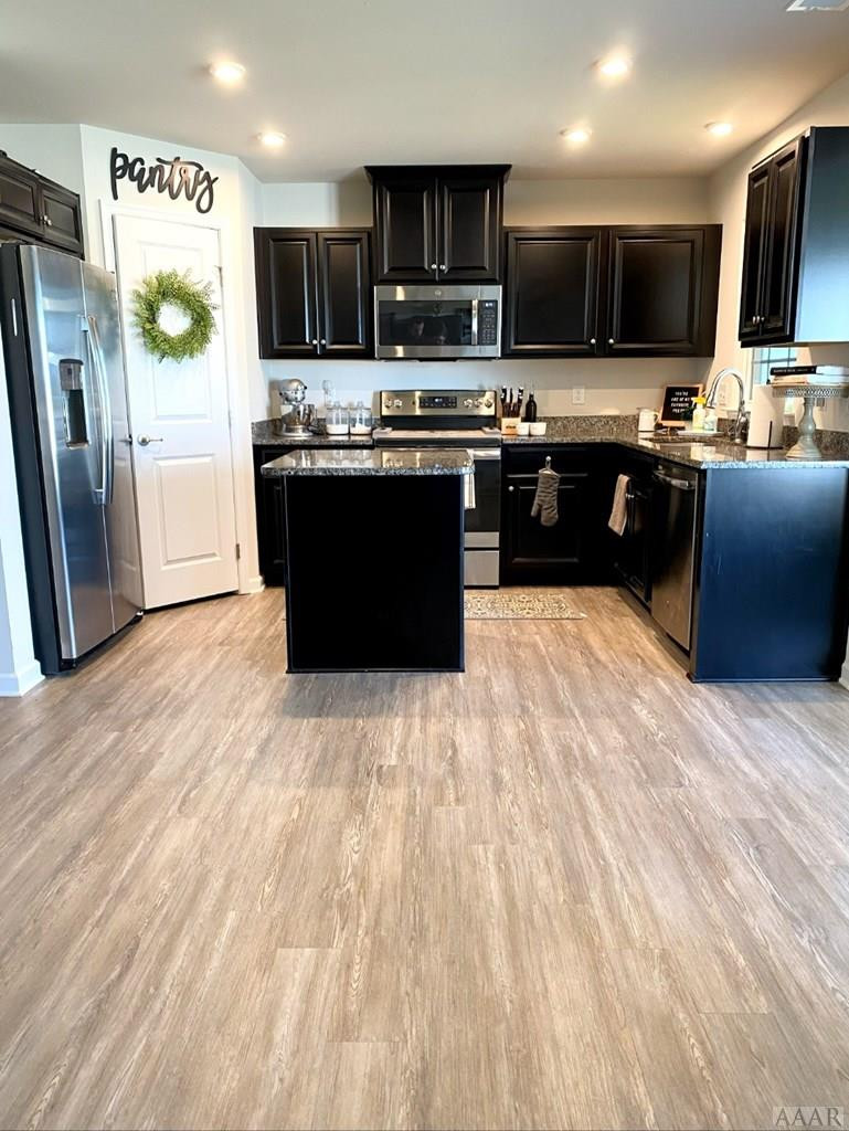 212 Sunny Lake Road Moyock, NC 27958 - Photo 7 of 19 Gallery Image 7