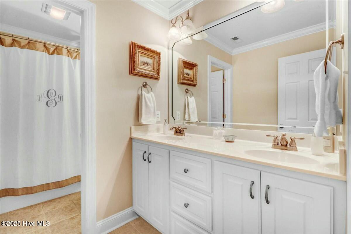 105 Dobbs Place Goldsboro, NC 27534 - Photo 22 of 39 Bathroom 2