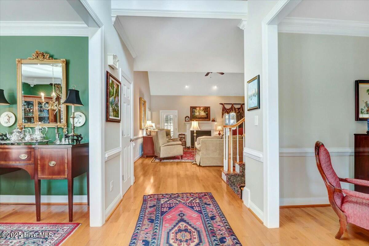 105 Dobbs Place Goldsboro, NC 27534 - Photo 3 of 39 Foyer