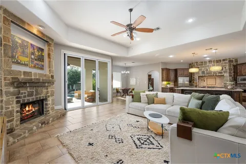 $1,350,000 | 1211 Porto Point, New Braunfels, TX 78132