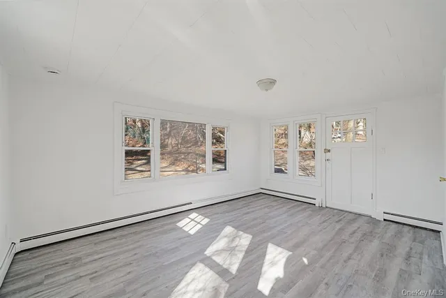 $2,700 | 7 Yucca Road, Unit UPPR, Rocky Point, NY 11778