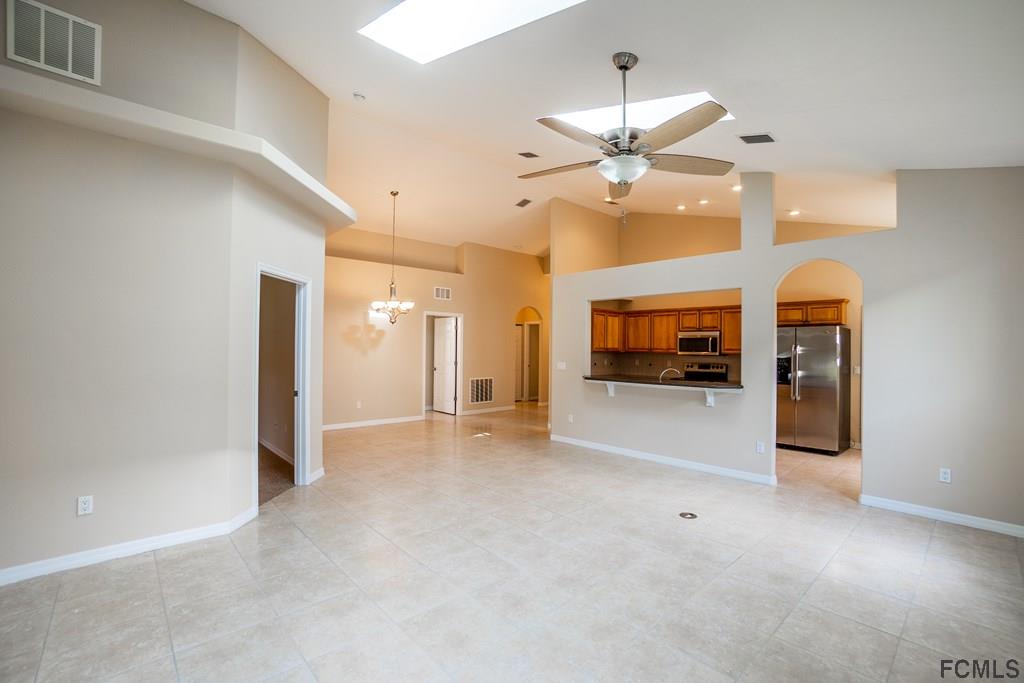 157 Raintree Circle Palm Coast, FL 32164 - Photo 5 of 27 Gallery Image 5