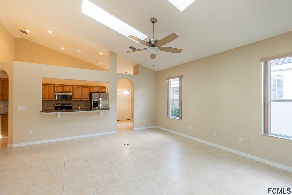 157 Raintree Circle Palm Coast, FL 32164 - Photo 7 of 27 Gallery Image 7