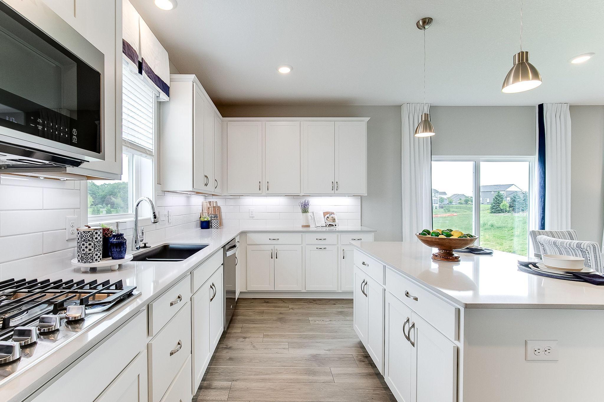 4644 Percheron Boulevard Chaska, MN 55318 - Photo 7 of 45