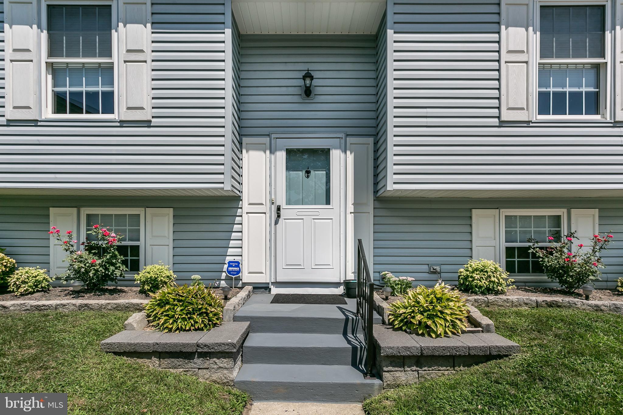 5124 Clifford Road Perry Hall, MD 21128 - Photo 5 of 45 Newer Vinyl Siding.2014