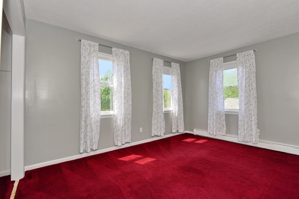 41 Rocco Drive Blackstone, MA 01504 - Photo 24 of 27