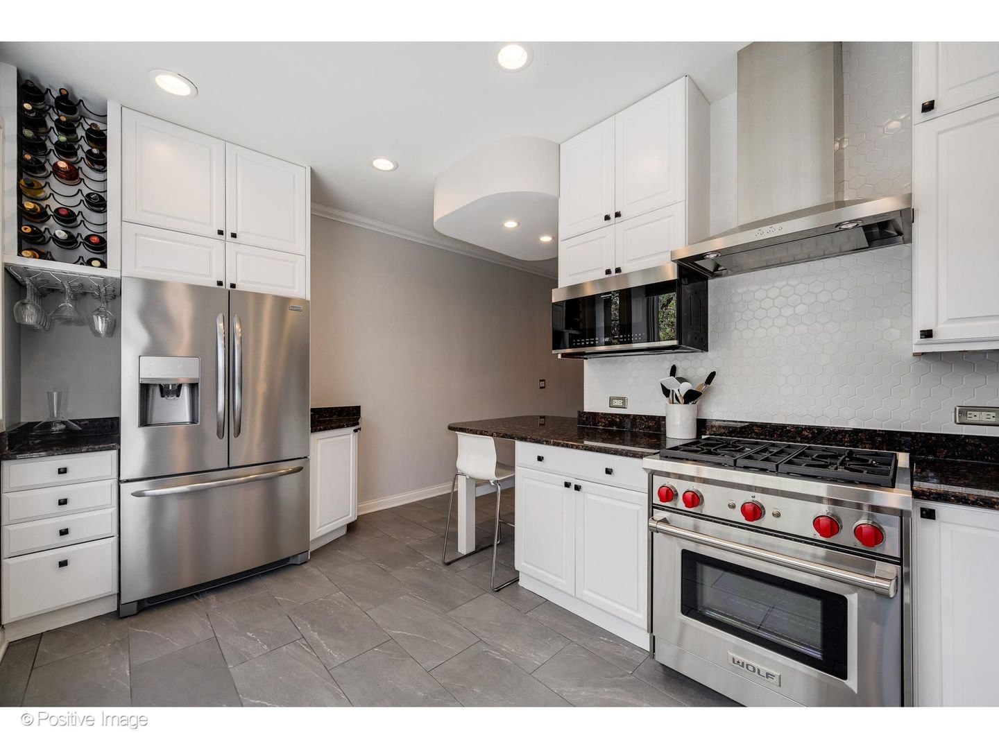 1622 North Mohawk Street, Unit B Chicago, IL 60614 - Photo 9 of 29