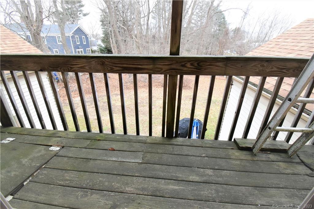 28 Drive Way, Unit 2L Guilford, CT 06437 - Photo 14 of 16 UPPER DECK AND FIRE ESCAPE