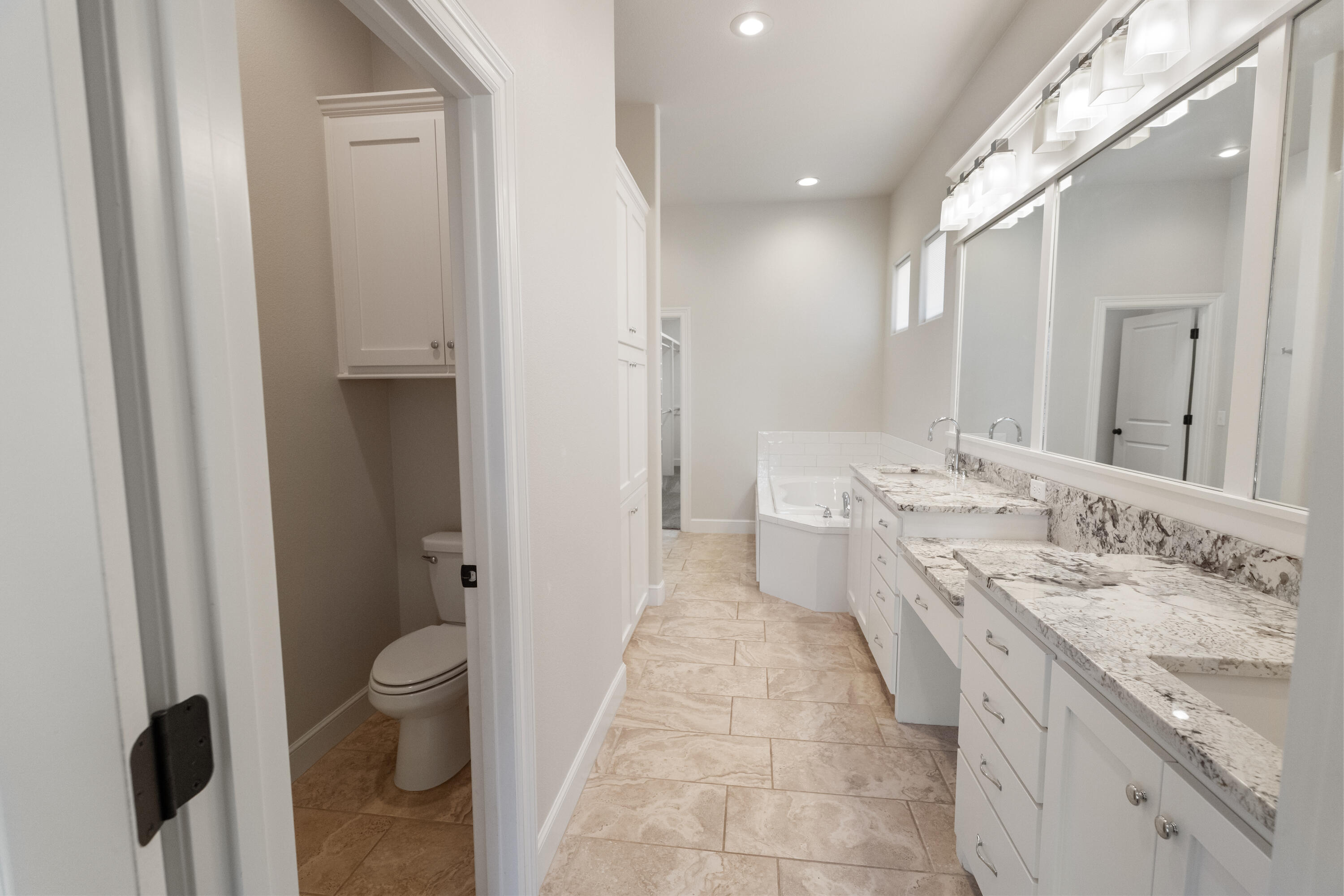 7036 100th Street Lubbock, TX 79424 - Photo 16 of 40 DSC06137