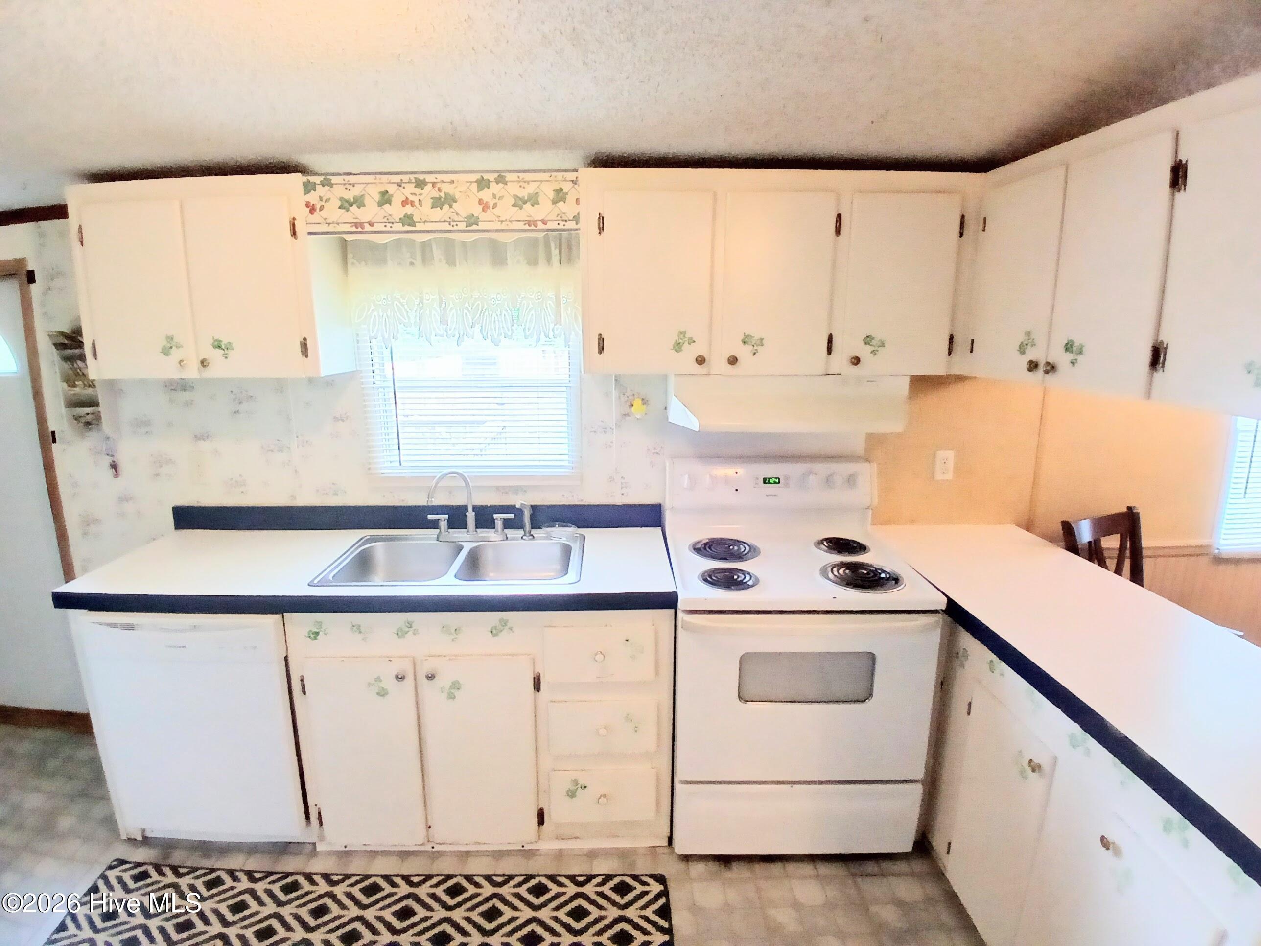 3929 Debra Street Augusta, GA 30906 - Photo 11 of 24 Kitchen
