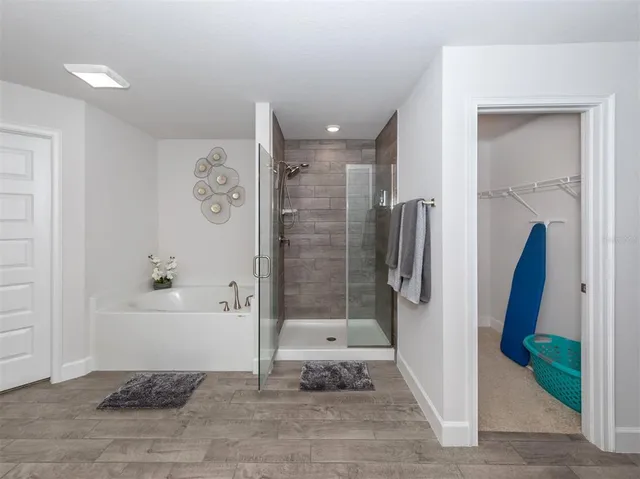 $5,500 | 5210 Drew Road, Venice, FL 34293