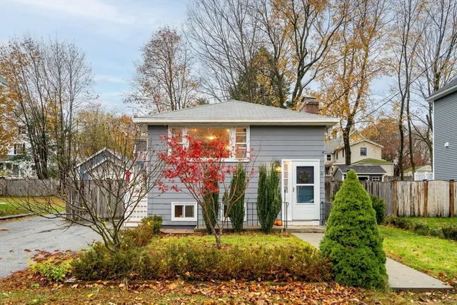 $695,000 | 16 Glen Road, Reading, MA 01867