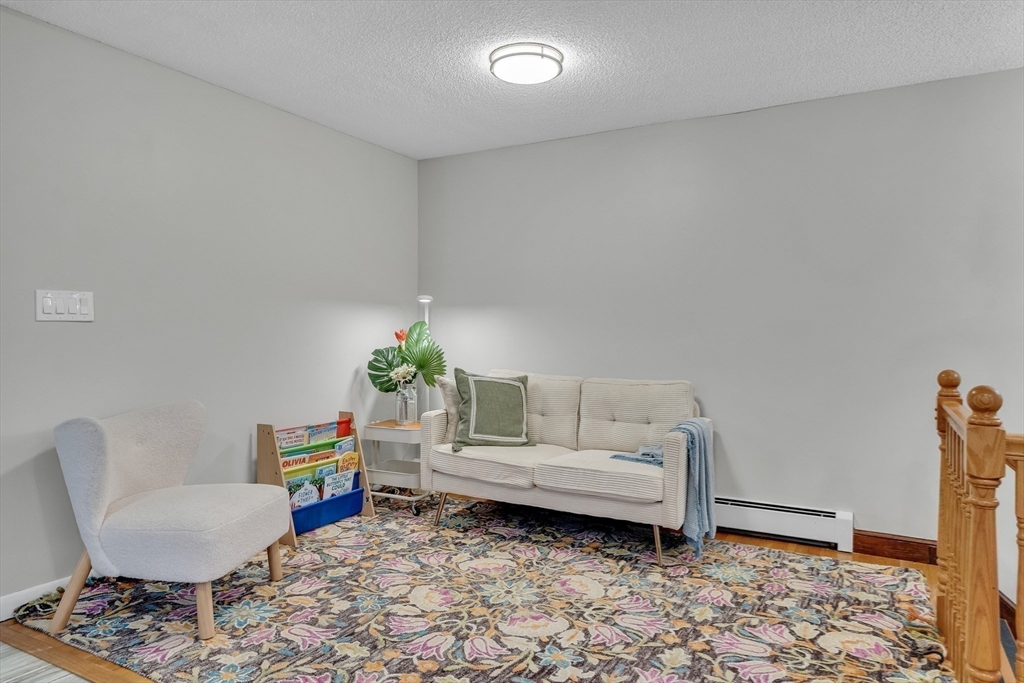 16 Glen Road Reading, MA 01867 - Photo 8 of 30 Gallery Image 8