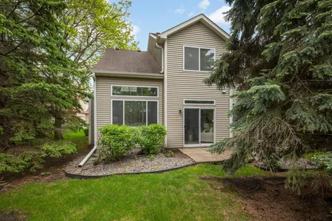 $300,000 | 2198 Water Lilly Lane, Eagan, MN 55122