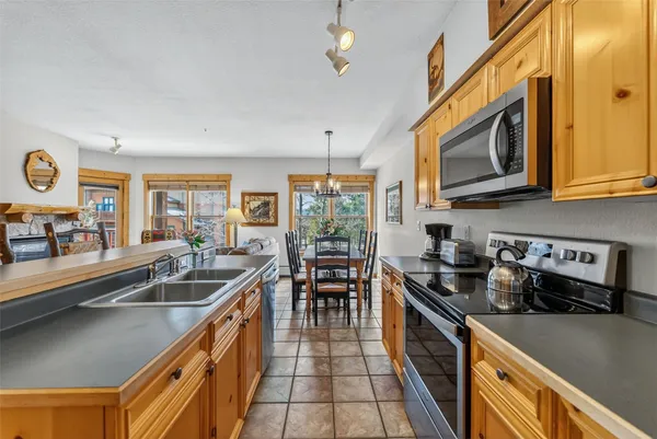 a kitchen with granite countertop lots of counter top space