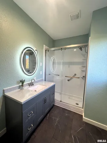 $325,000 | 18316 266th Street West, Illinois City, IL 61259