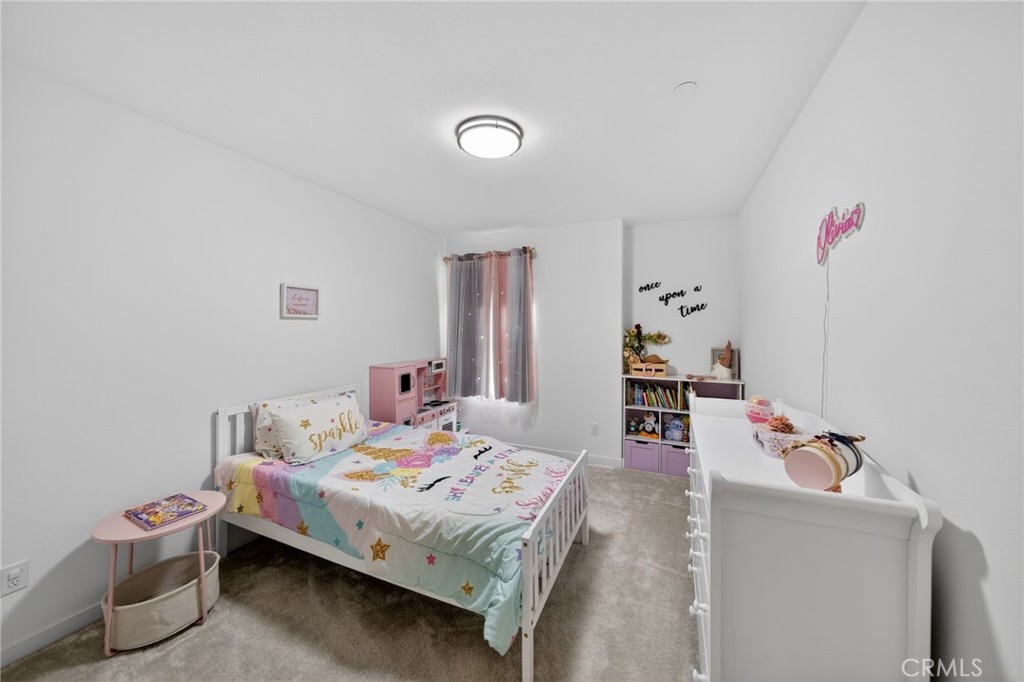 587 Holston Street Rialto, CA 92377 - Photo 20 of 44 Second Floor Bedroom