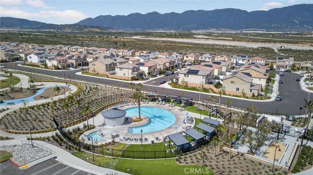 587 Holston Street Rialto, CA 92377 - Photo 40 of 44 Resort Style Amenities