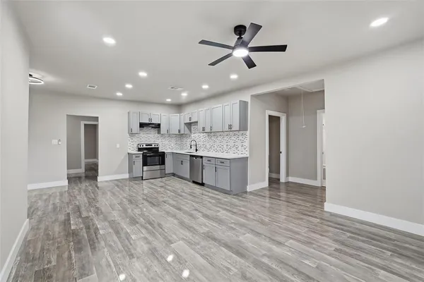 $2,000 | 1914 Leath Street, Dallas, TX 75212