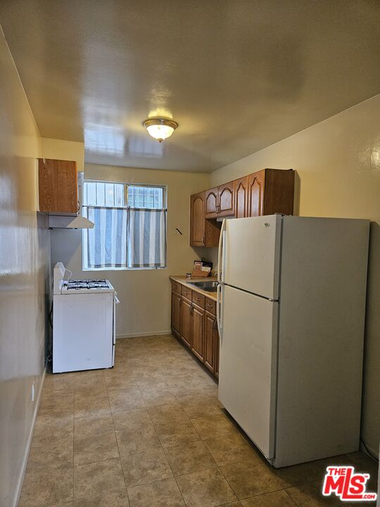 7906 San Pedro Street, Unit 2 Los Angeles, CA 90003 - Photo 10 of 13