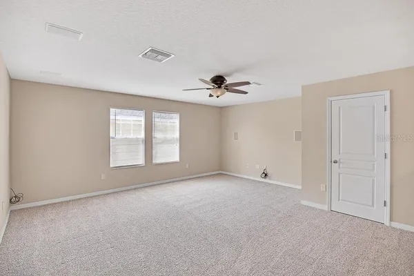 $3,050 | 6025 Churchside Drive, Lithia, FL 33547