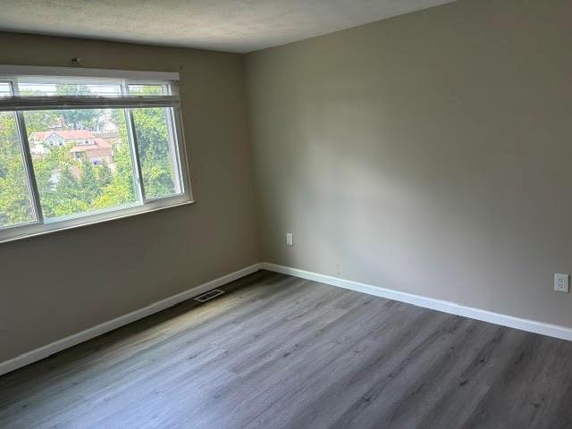 183 Old Ridge Road Coraopolis, PA 15108 - Photo 16 of 32