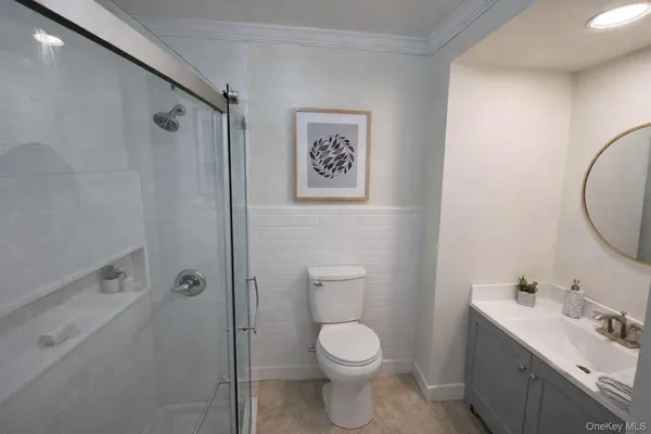 $3,000 | 110 Jericho Turnpike, Unit 3, Mineola, NY 11501