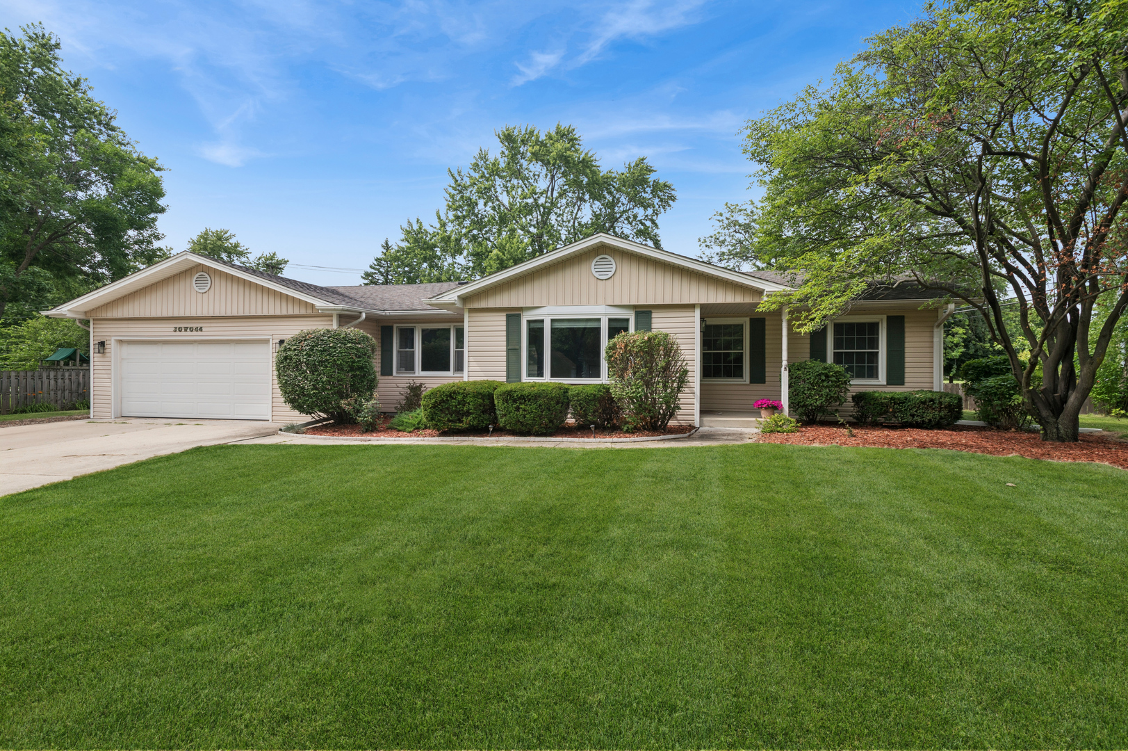 30-w044 Bruce Lane Naperville, IL 60563 - Photo 1 of 20