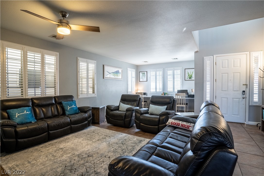 840 Entrada Ridge Avenue Henderson, NV 89012 - Photo 12 of 43