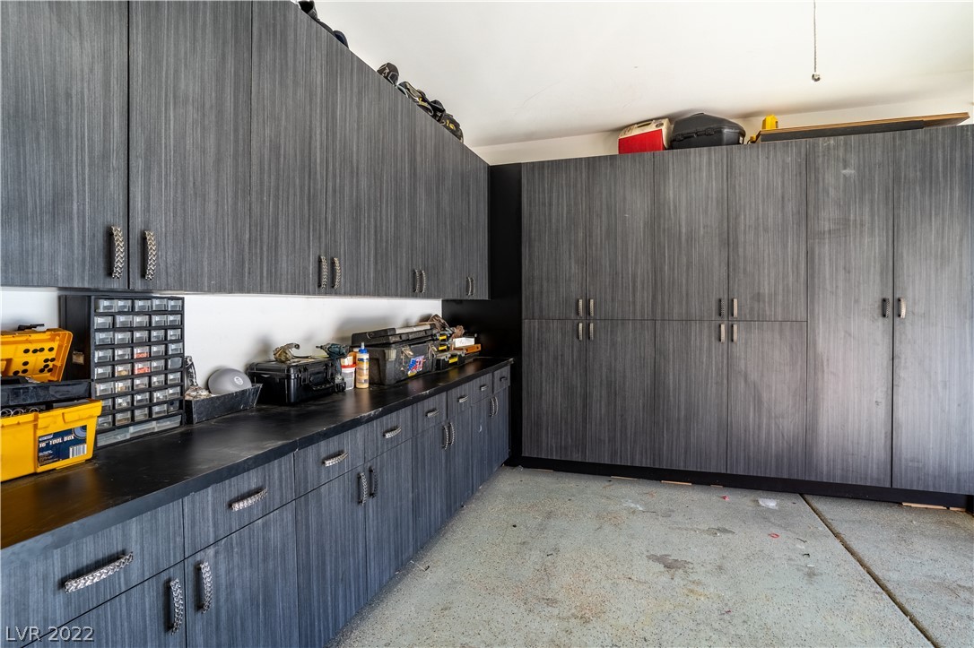 840 Entrada Ridge Avenue Henderson, NV 89012 - Photo 3 of 43