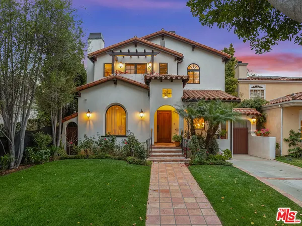 $3,295,000 | 2026 Greenfield Avenue, Los Angeles, CA 90025