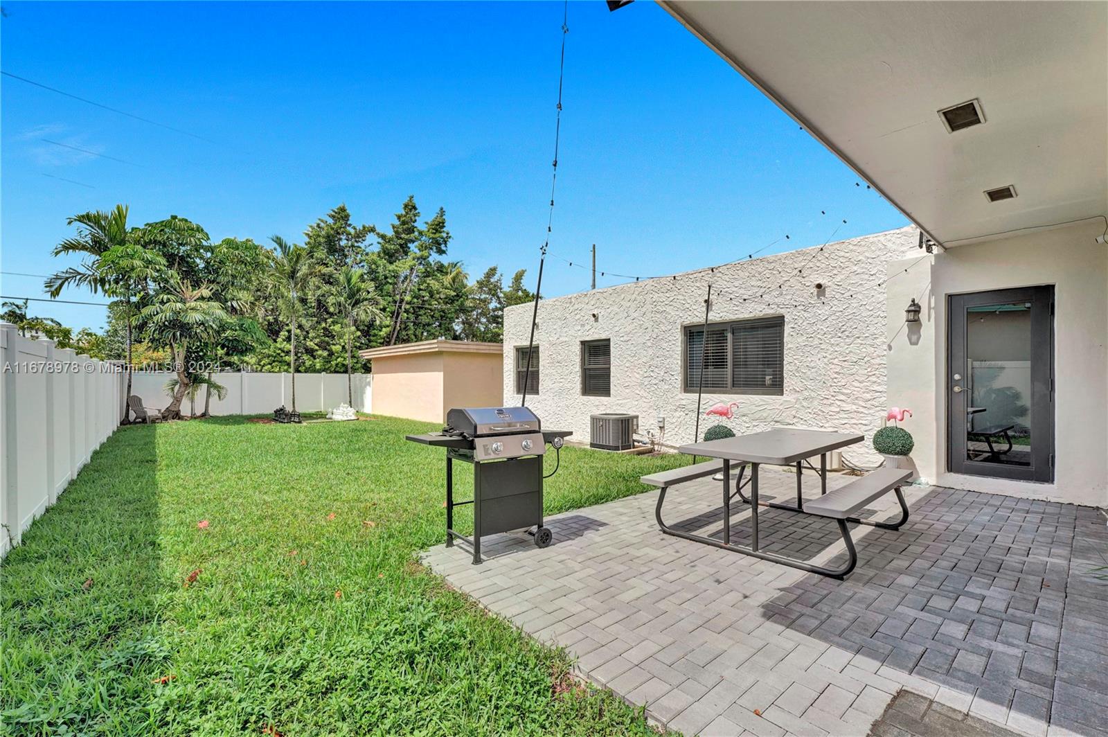 1704 Rodman Street, Unit 1 Hollywood, FL 33020 - Photo 30 of 36